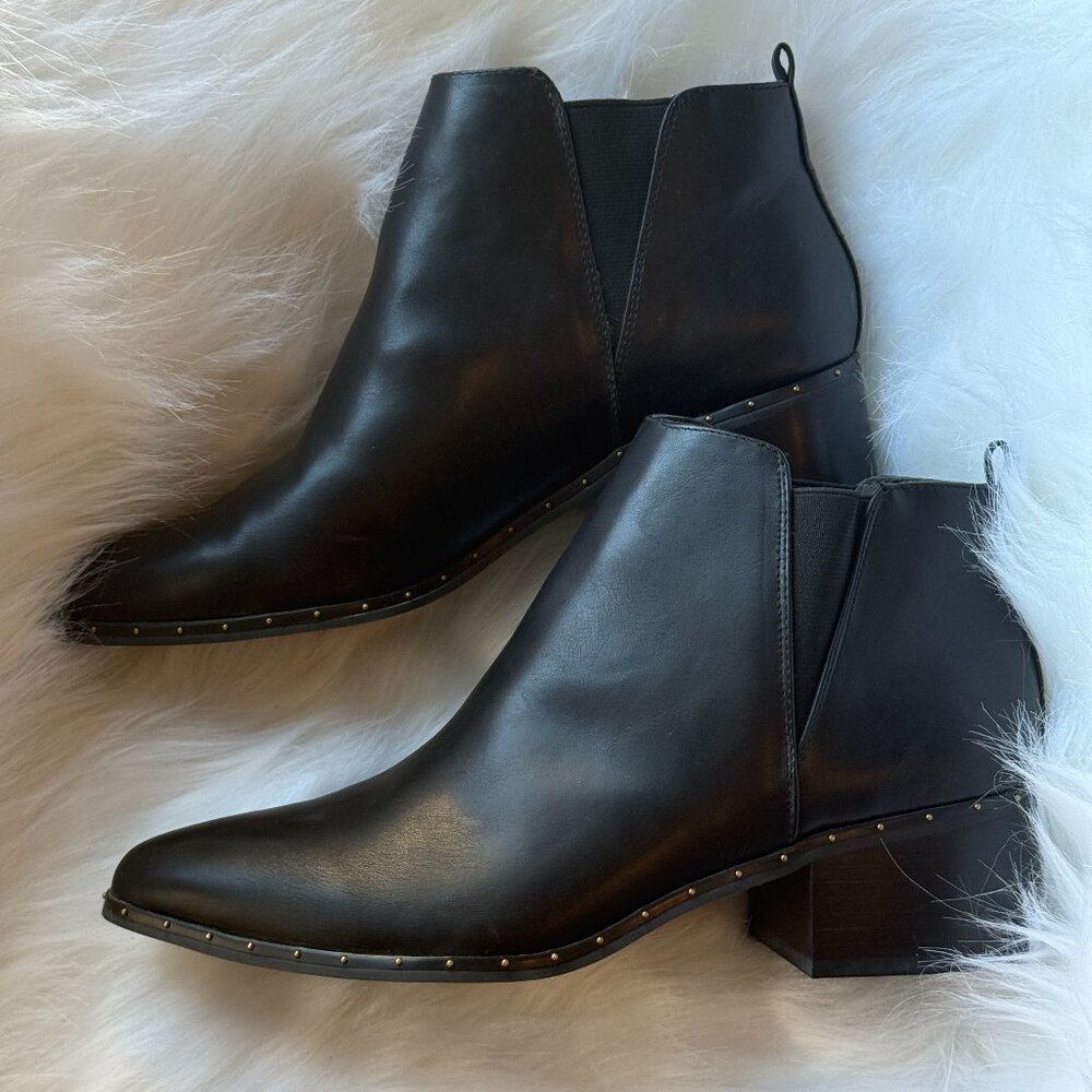 Bar III Gabby Ankle Booties Black - Size 10